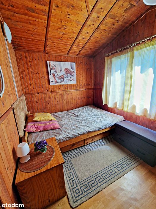 Domek letniskowy przy linii brzegowej