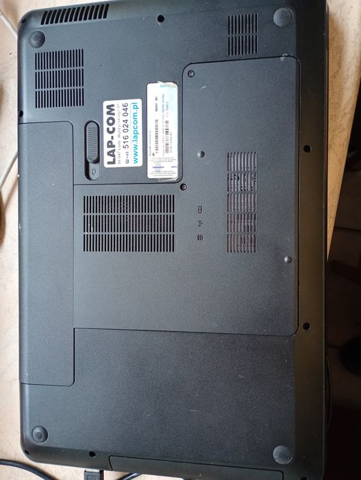 Laptop HP pavilion g6  8/SSD 265 giga. I3 prcesor windows 11