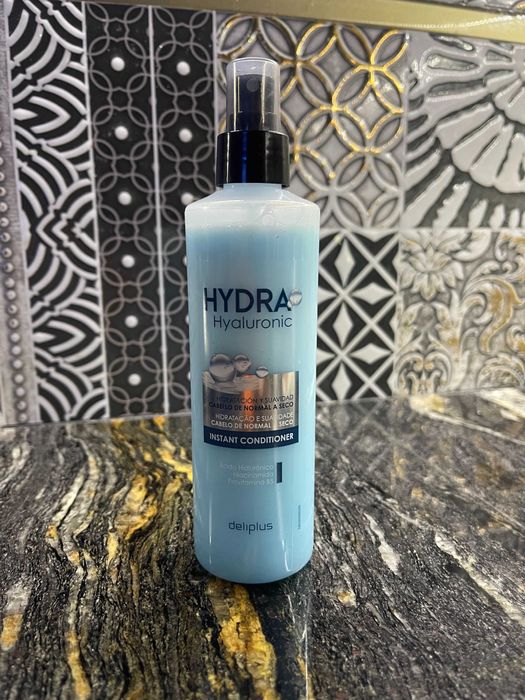 Odżywka Hydra Hyaluronic Insta do włosów normalnych i suchych.Deliplus