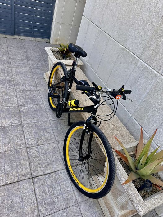 Vendo bicicleta de montanha Nova