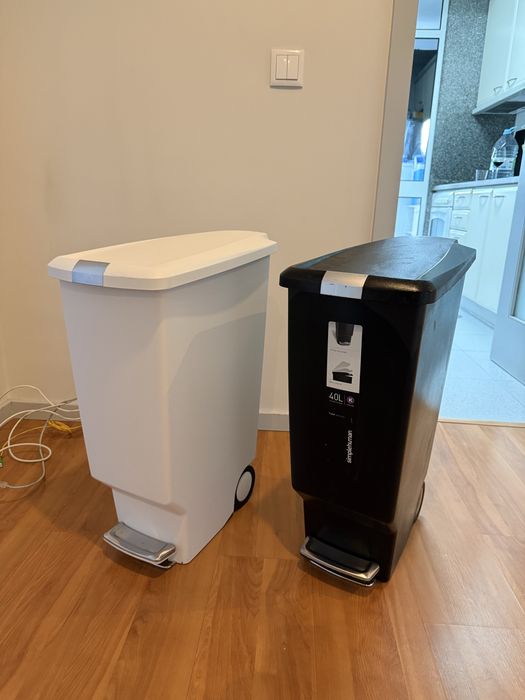 Lixeira 40L / como nova.