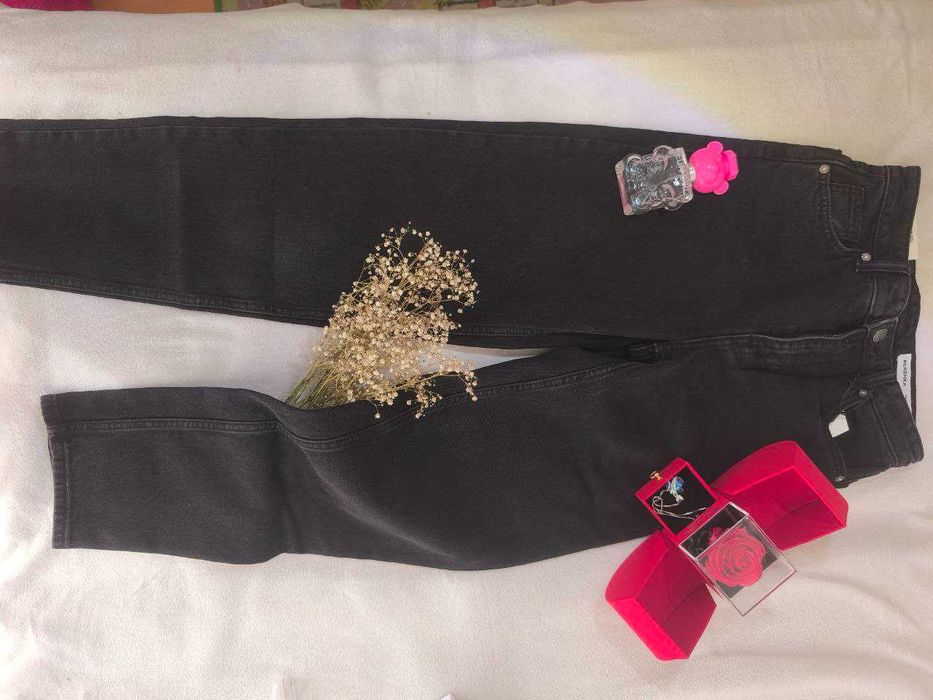 Джинси жіночі Bershka MOM Бершка,  EU 34 р-р.Нові.з ярличком. з Польщі