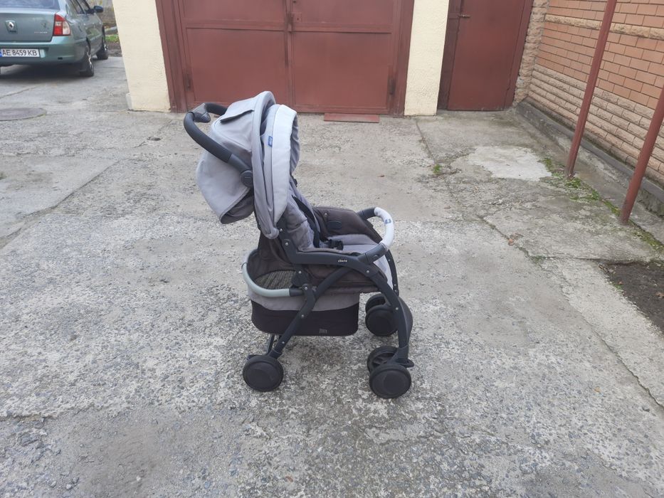 коляска прогулочная chicco simplicity