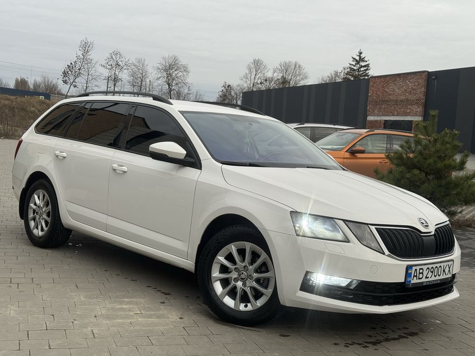 Шкода Октавія 2017 автомат