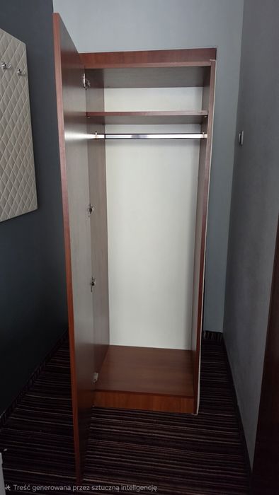 Szafa Transport  gratis! 60cm
