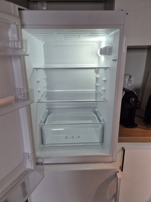 Lodówka wolnostojąca