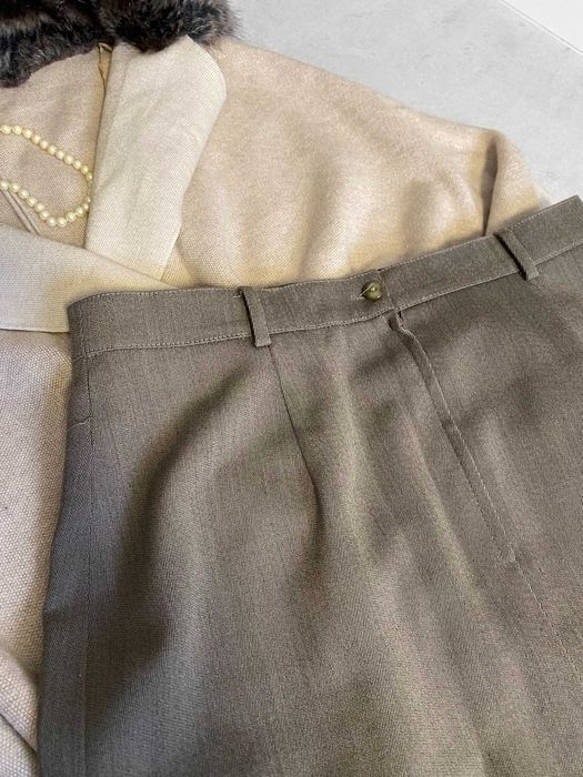 Vintydżowa elegancka spódnica 42% wełna Capsule wardrobe do pracy