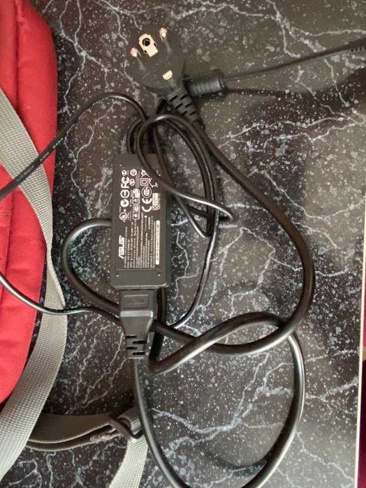 Нетбук Asus  eee pc