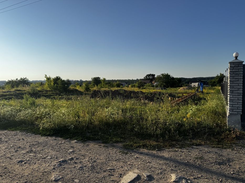 Земельна ділянка