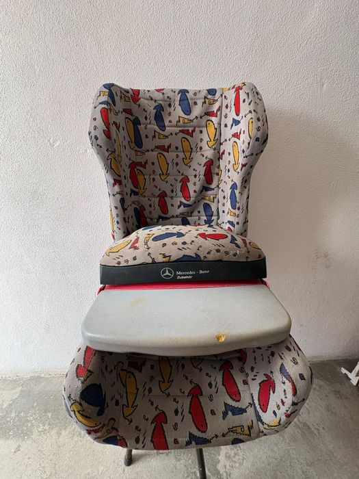 Cadeira auto Mercedes.