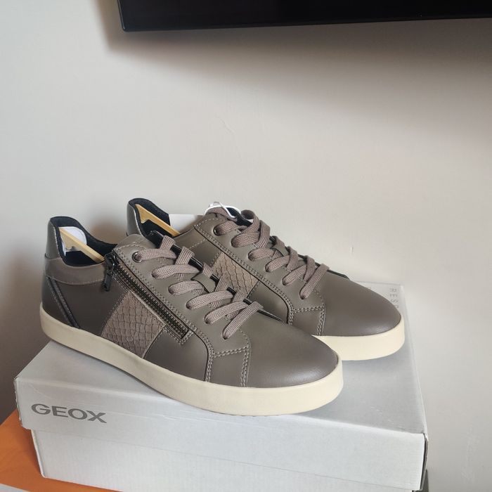 Nowe buty damskie GEOX  r.40 .