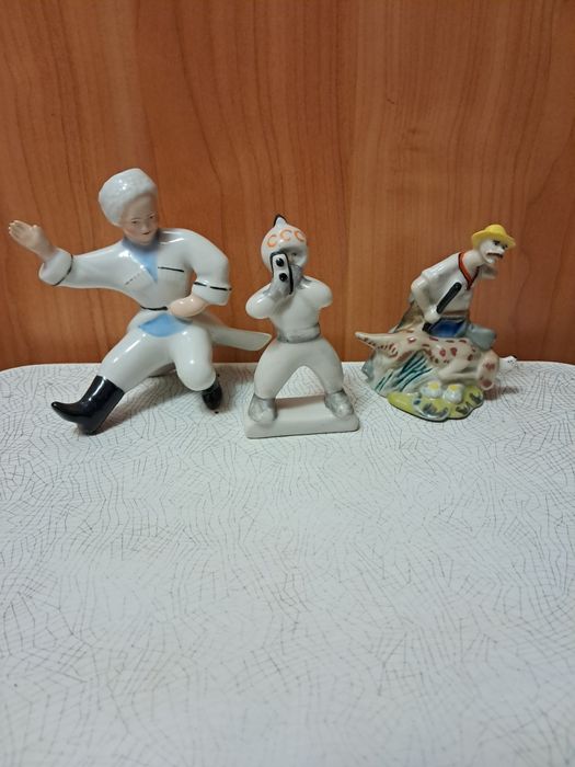 Фарфор прошлое столетие.