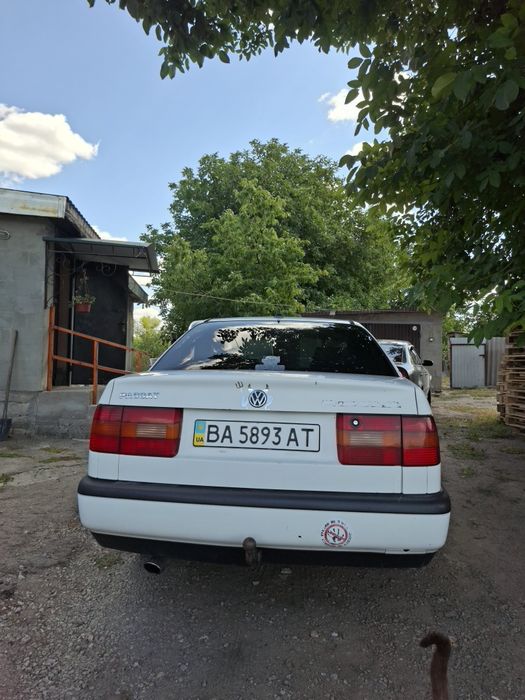 Volkswagen Passat 1994 VIN WVWZZZ3AZRB150627 фото оголошення 5 з 8