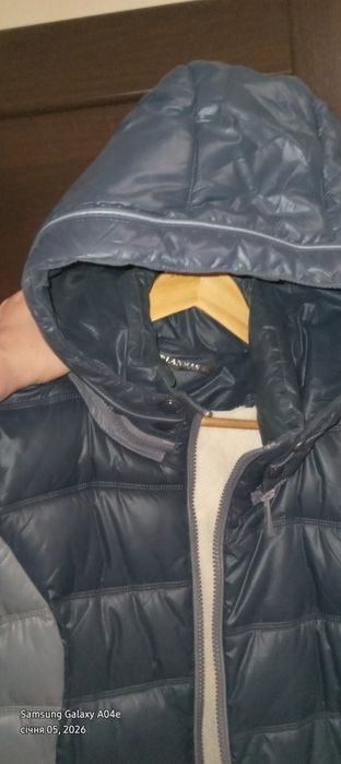 Зимова куртка  б/у