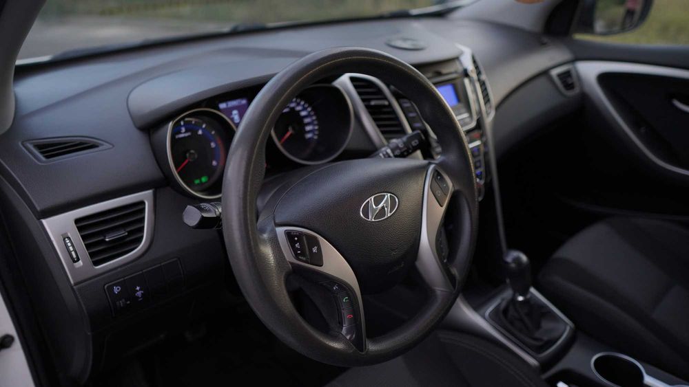 Hyundai i30 II Kombi 1.4 CRDi 90 KM – 2015 r.