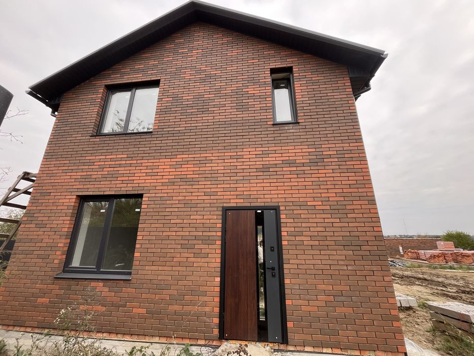 Продаж будинку в Якушинцях 107м2