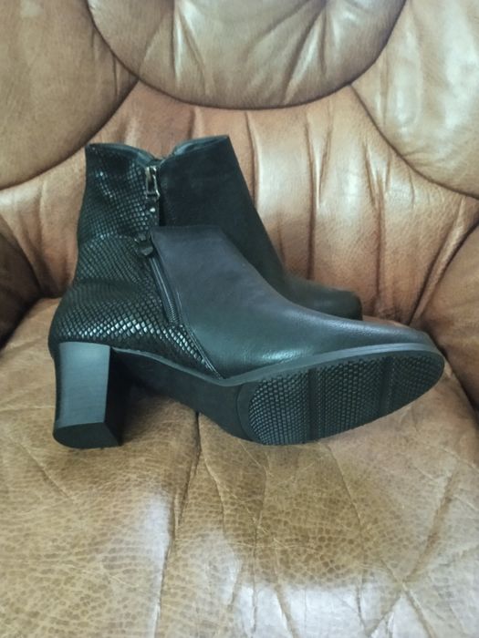 Botas novas Tam 38