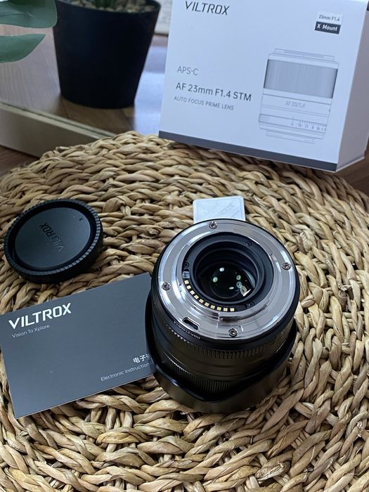 Новий об’єктив Viltrox 23mm F1.4 for Fujifilm