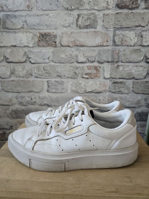 Skórzane buty Adidas rozmiar 40 i 2/3