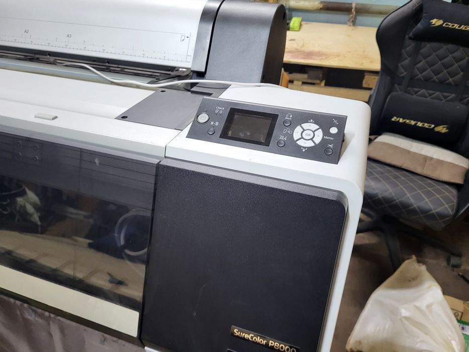 Плотер Epson Р8000