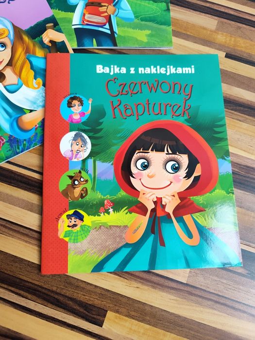 Kuferek bajek książeczki z naklejkami Pinokio kopciuszek czerwony kapt