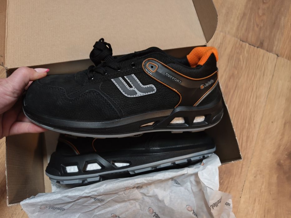 Sprzedam buty robocze