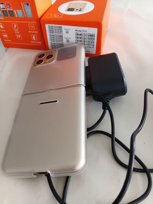 Telemóvel P 20 Vipe Mini Flip Phone (4 cartões)