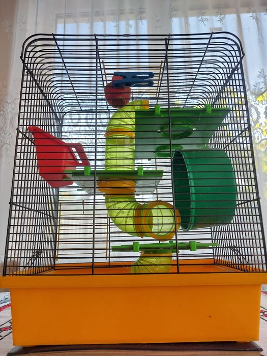 Клітка для хом'ячка.