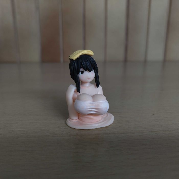 Boneca Anime Shake Boobs Carro