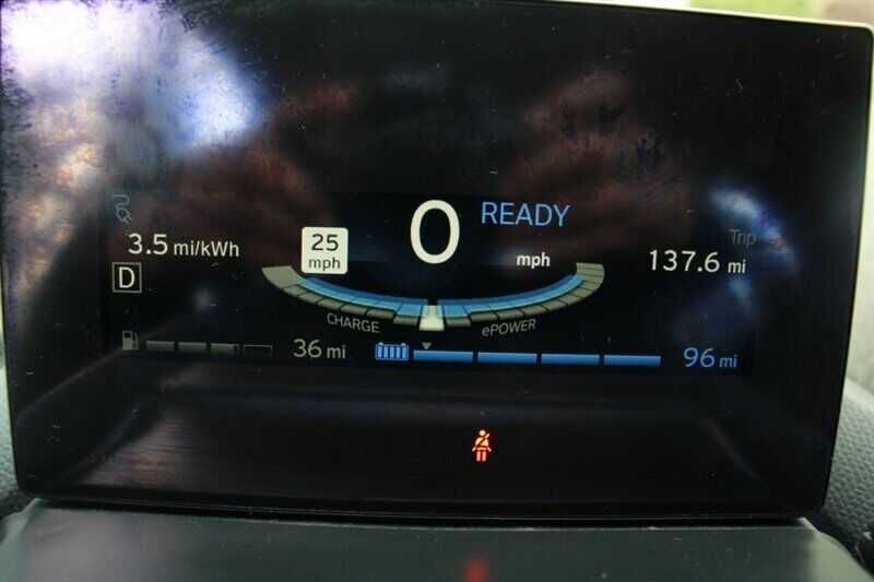 2017    BMW   i3