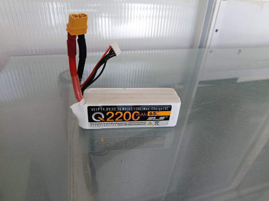 Bateria lítio 14,8v - 4S- 65C - 2200mAh