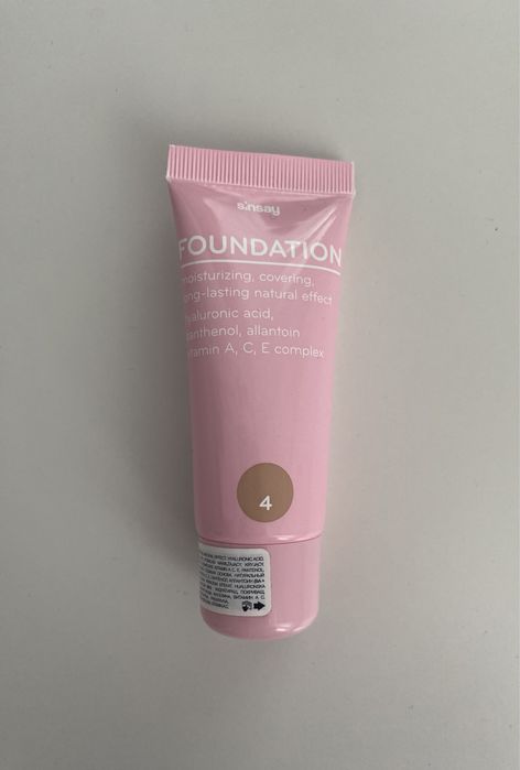 Podkład Sinsay Foundation nawilżający, kryjący | Nowy | Odcień 4