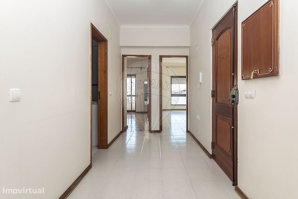 Apartamento T2 para arrendamento