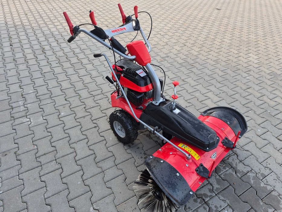 Zamiatarka spalinowa  100cm szerokości – wynajem