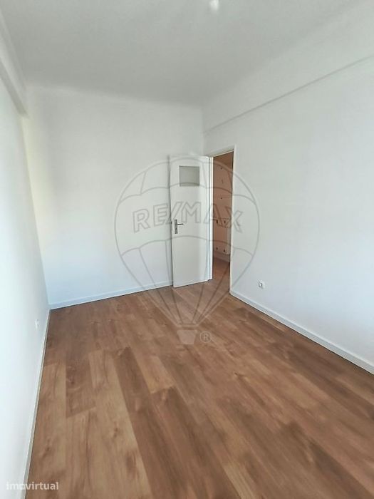Apartamento T3 para arrendamento