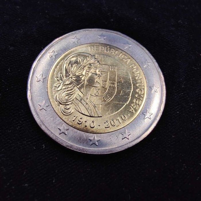 Lote de 10 Moedas Comemorativas de 2 Euros de Portugal