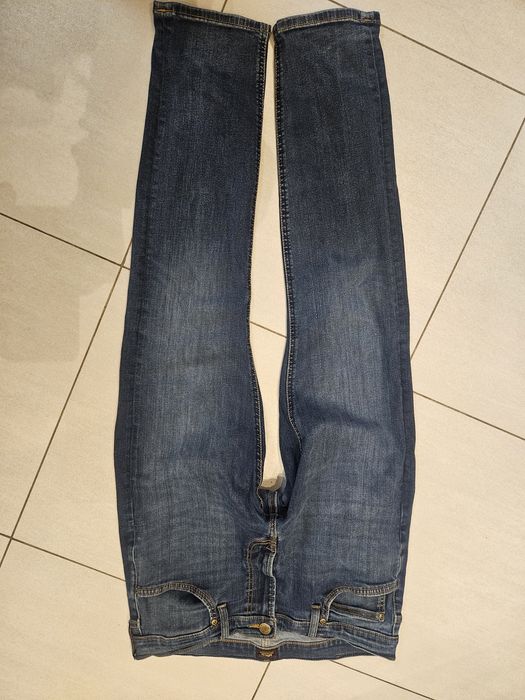 Lee W32 L30 jeansy z elastyna wąskie pas 40 40,5x2 dl 93cm