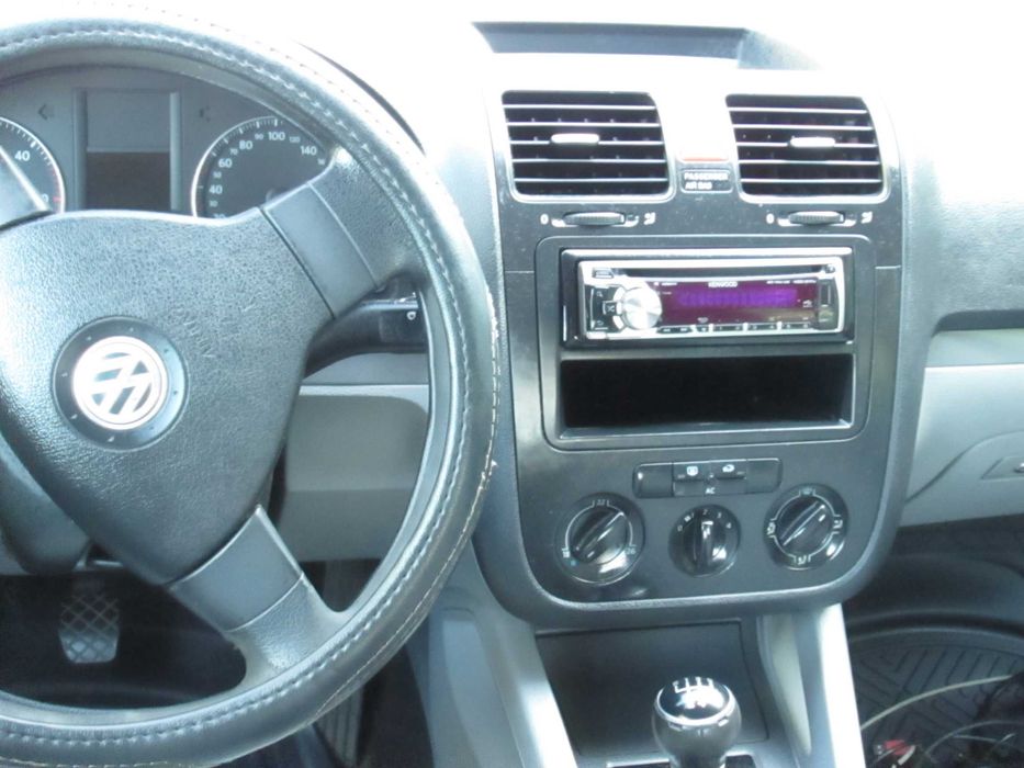Volkswagen Jetta w idealnym stanie  1.9 TDI 105 km 2007 rok