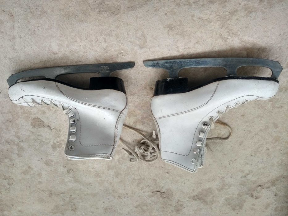 Коньки детские 30 размер