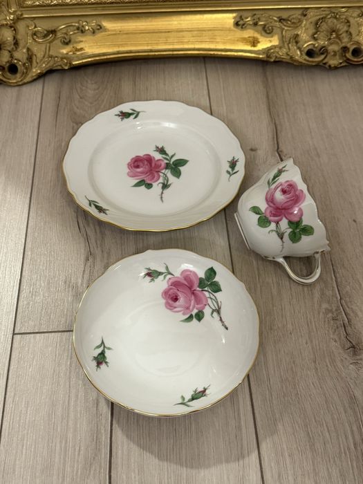 Miśnia Filiżanka z podstawkiem i talerzykiem