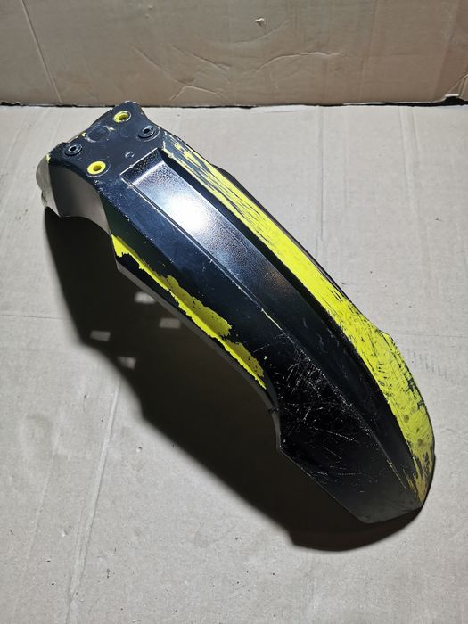Suzuki RM 85 osłona błotnik przód owiewka
