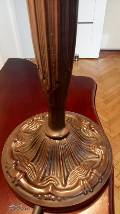 Lampa stojąca witrażowa