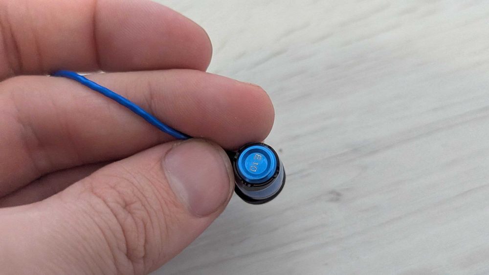 Навушники SoundMAGIC E10 HiFi дротові 3.5 мм алюмінієвий корпус IEM чистий звук баси ізоляція наушники