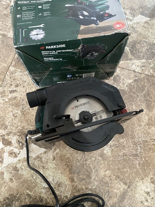 Ручна дискова пилка ( паркетка ) PARKSIDE®, 750 Вт, PHKS 750 A1