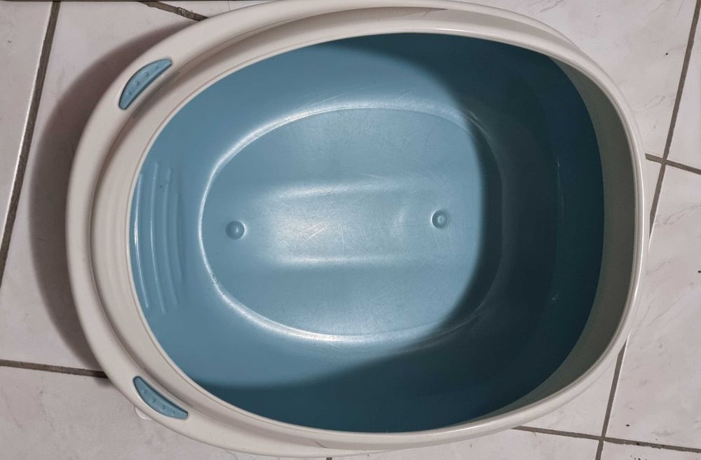 Caixa e tapete para gato