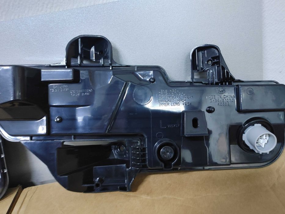 Вказівник повороту ДХО (FOG) Mazda CX30 2020-2025 DGH951060