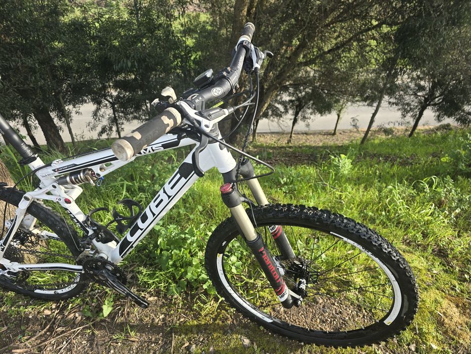 Cube xms 26 m suspensao total