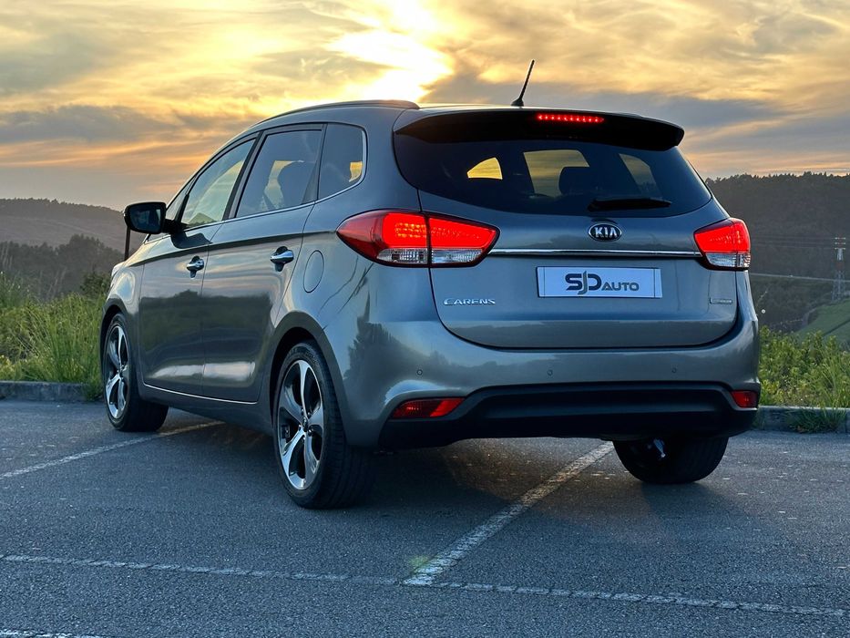 Kia Carens 1.7 CRDi - 7 Lugares
