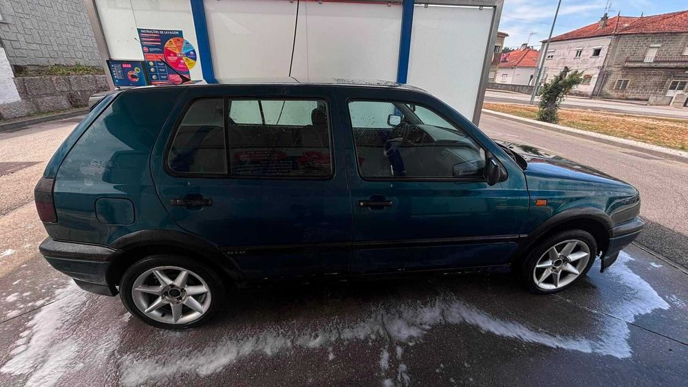 Volkswagen Golf III 1.9 GTD 75cv