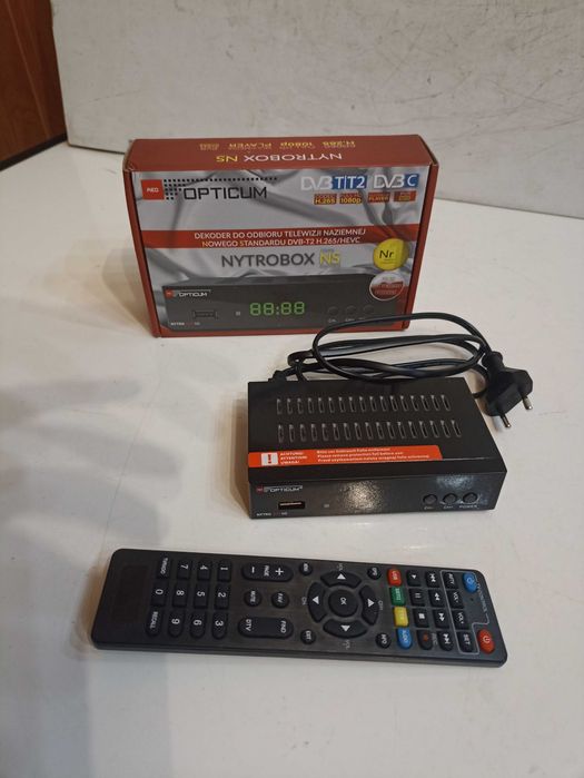 Dekoder  DVB--T2 /C  HEVC - Opticum
